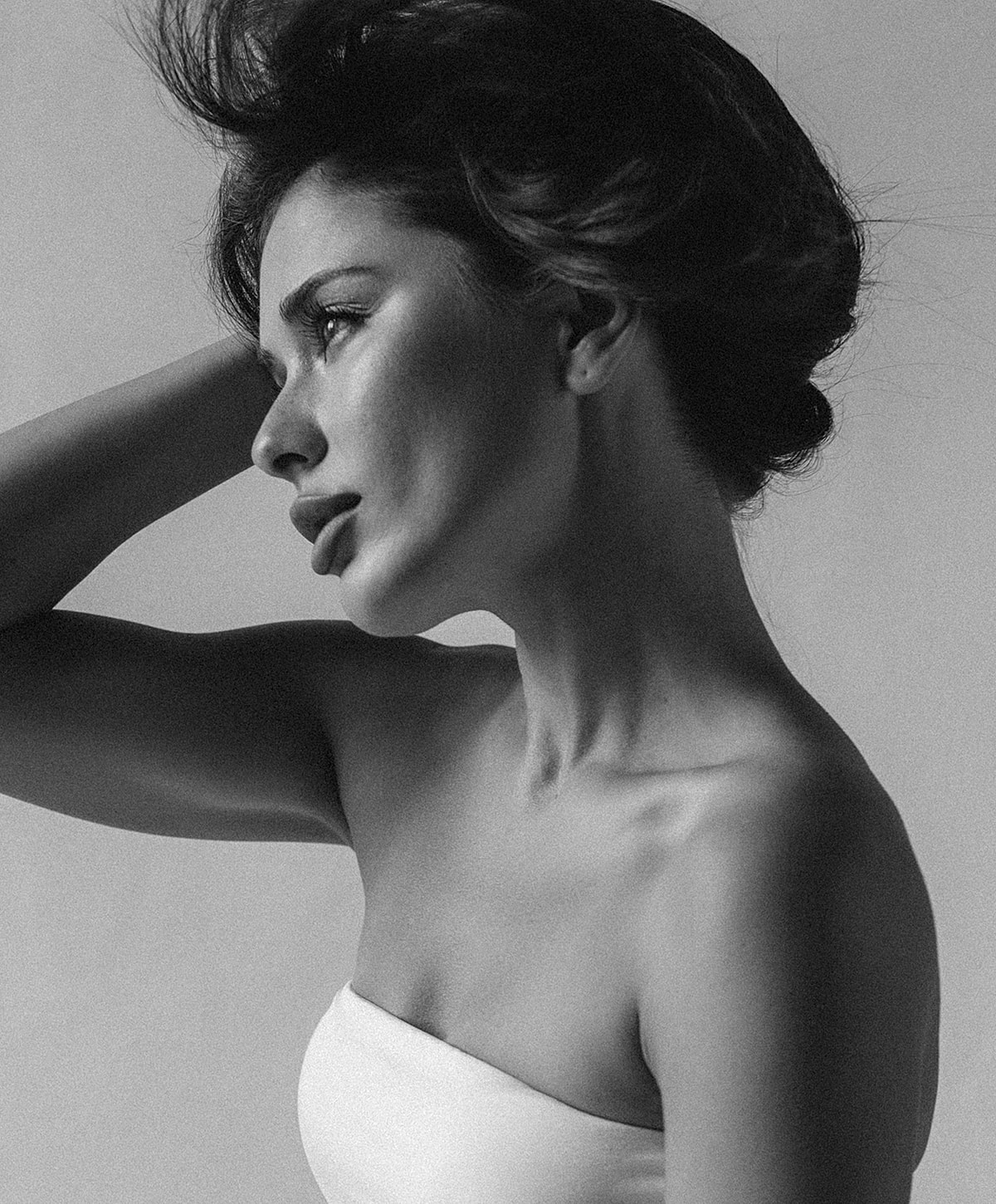 Black and white portrait of a woman.